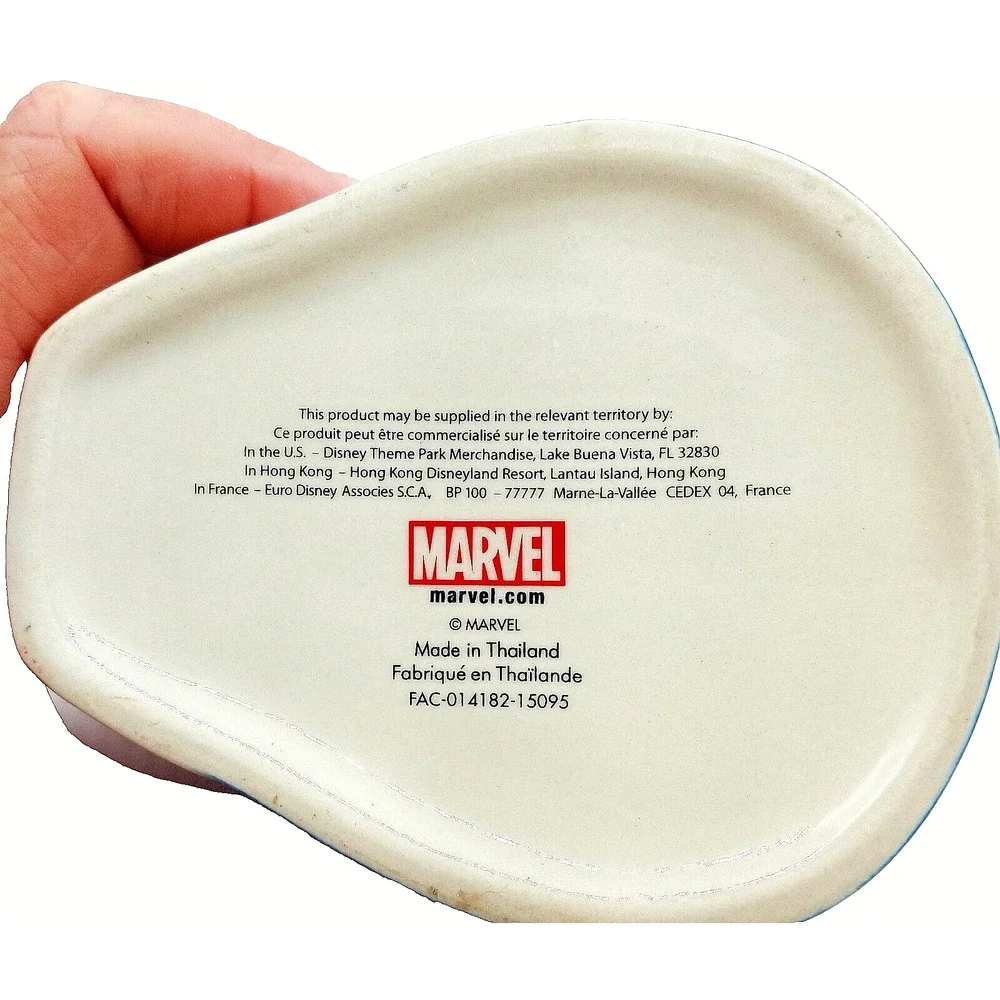 Disney Store Marvel Captain America 3D Sculpted Ceramic Mug Cup Figural